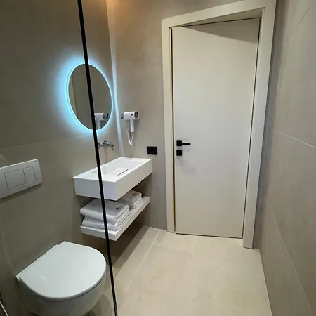Effei Boutique * Sarandë