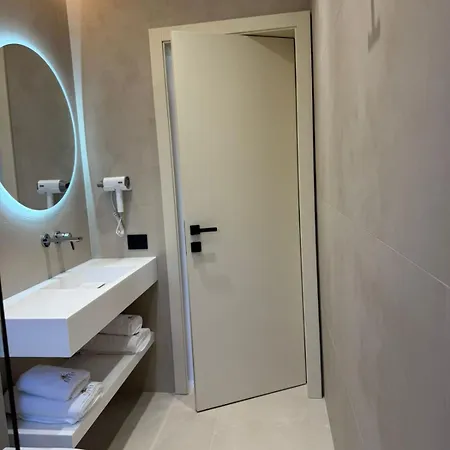 Effei Boutique Sarandë