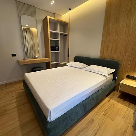 Effei Boutique * Sarandë