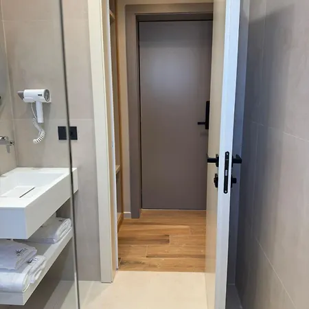 Effei Boutique * Sarandë